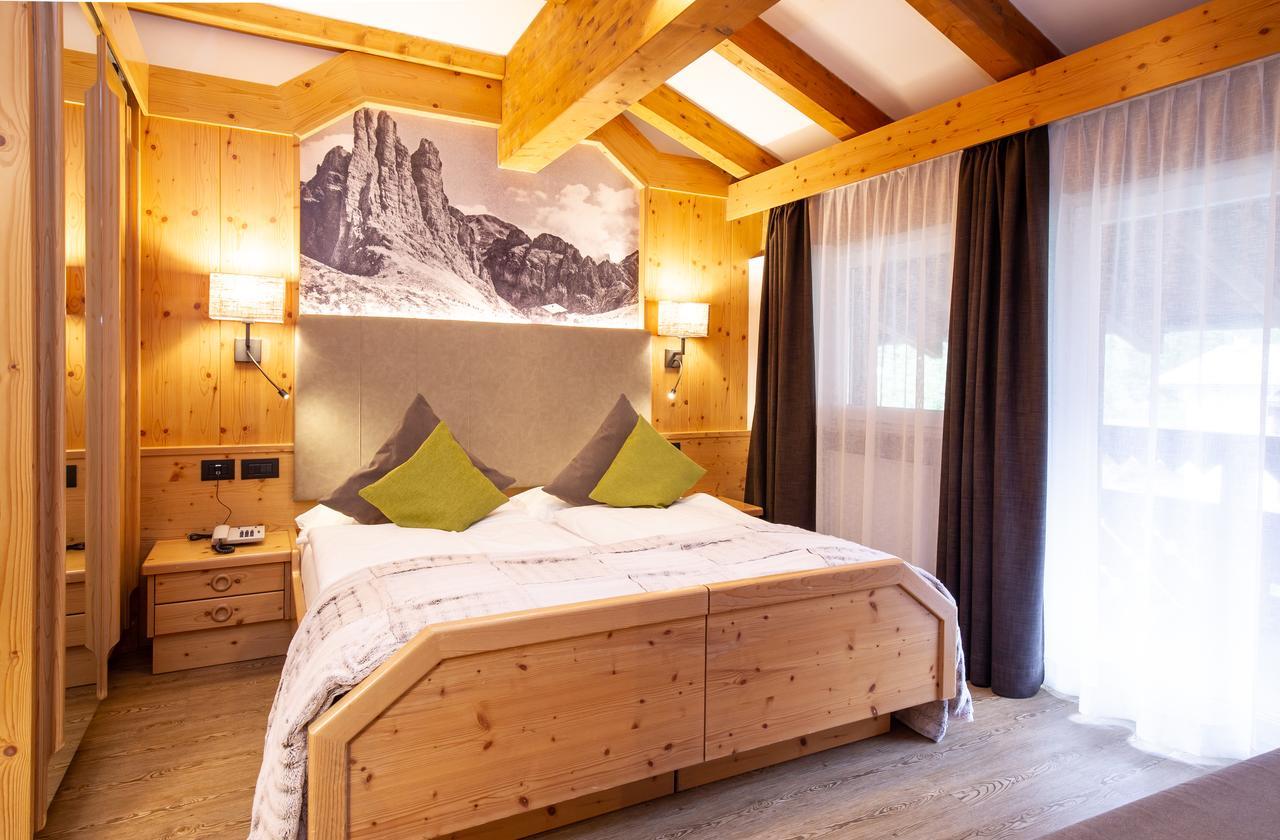 Hotel Cirelle Suite & Spa Canazei Ngoại thất bức ảnh