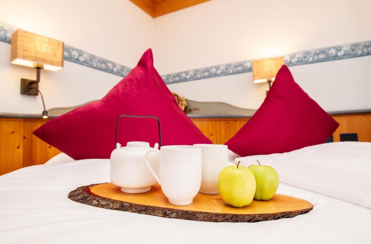 Hotel Cirelle Suite & Spa Canazei Ngoại thất bức ảnh