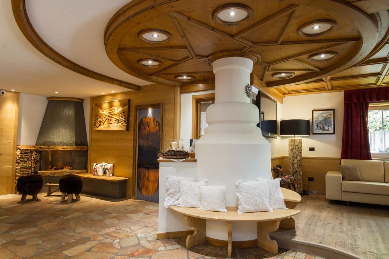 Hotel Cirelle Suite & Spa Canazei Ngoại thất bức ảnh