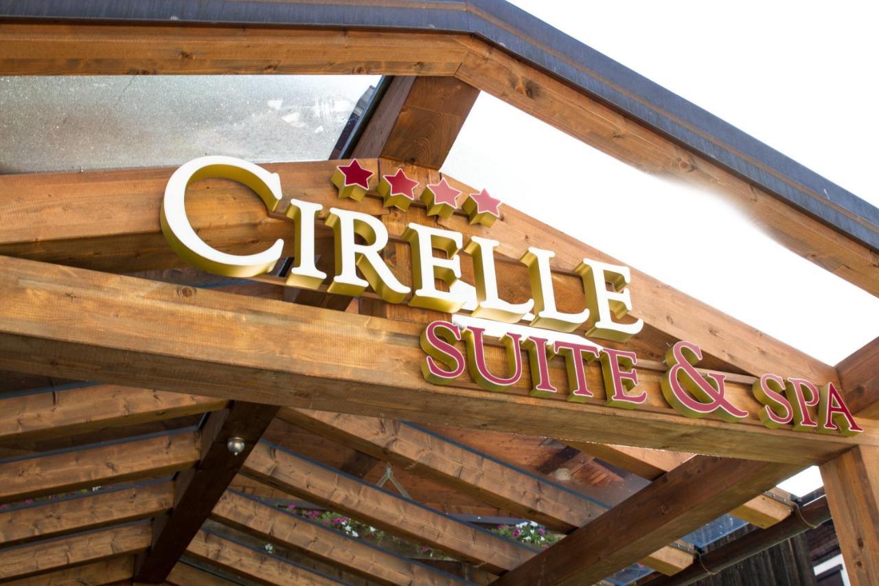 Hotel Cirelle Suite & Spa Canazei Ngoại thất bức ảnh